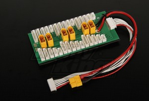 并聯(lián)充電板，可為多個電池充電
